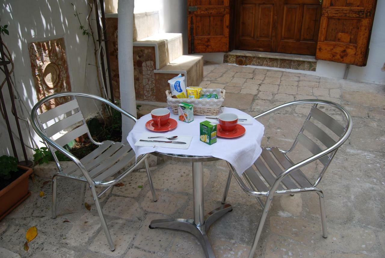 Art Transparent B&B Grottaglie Esterno foto